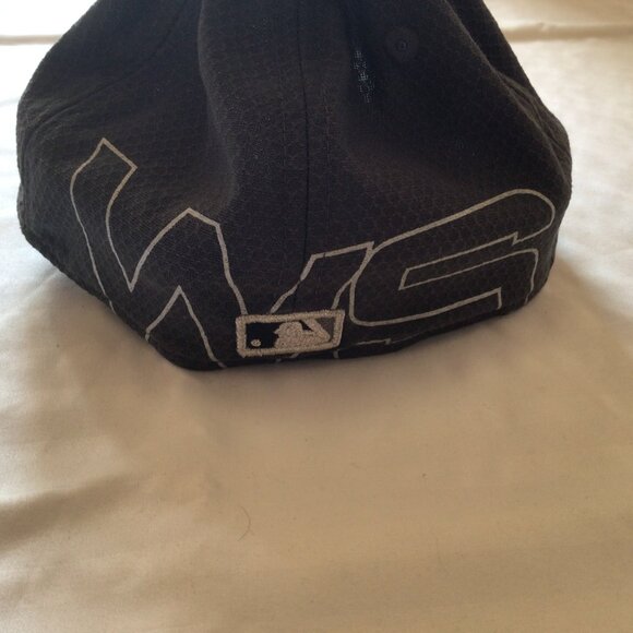 Boston Red Sox 2018 World Series Champs Baseball Cap - Brand New - Picture 3 of 4